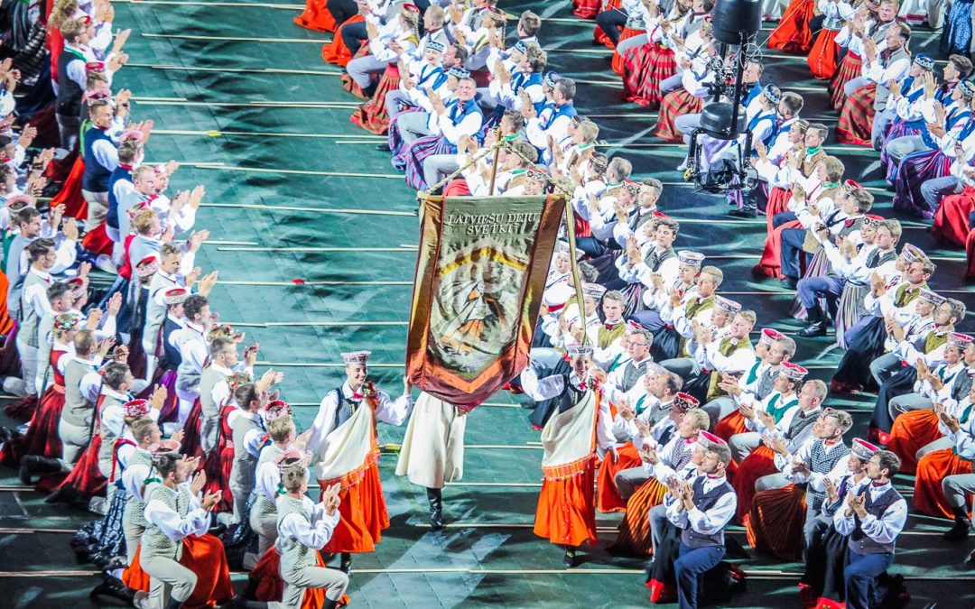 XXVI Vispārējo latviešu Dziesmu un XVI deju svētku lieluzvedums Māras zeme